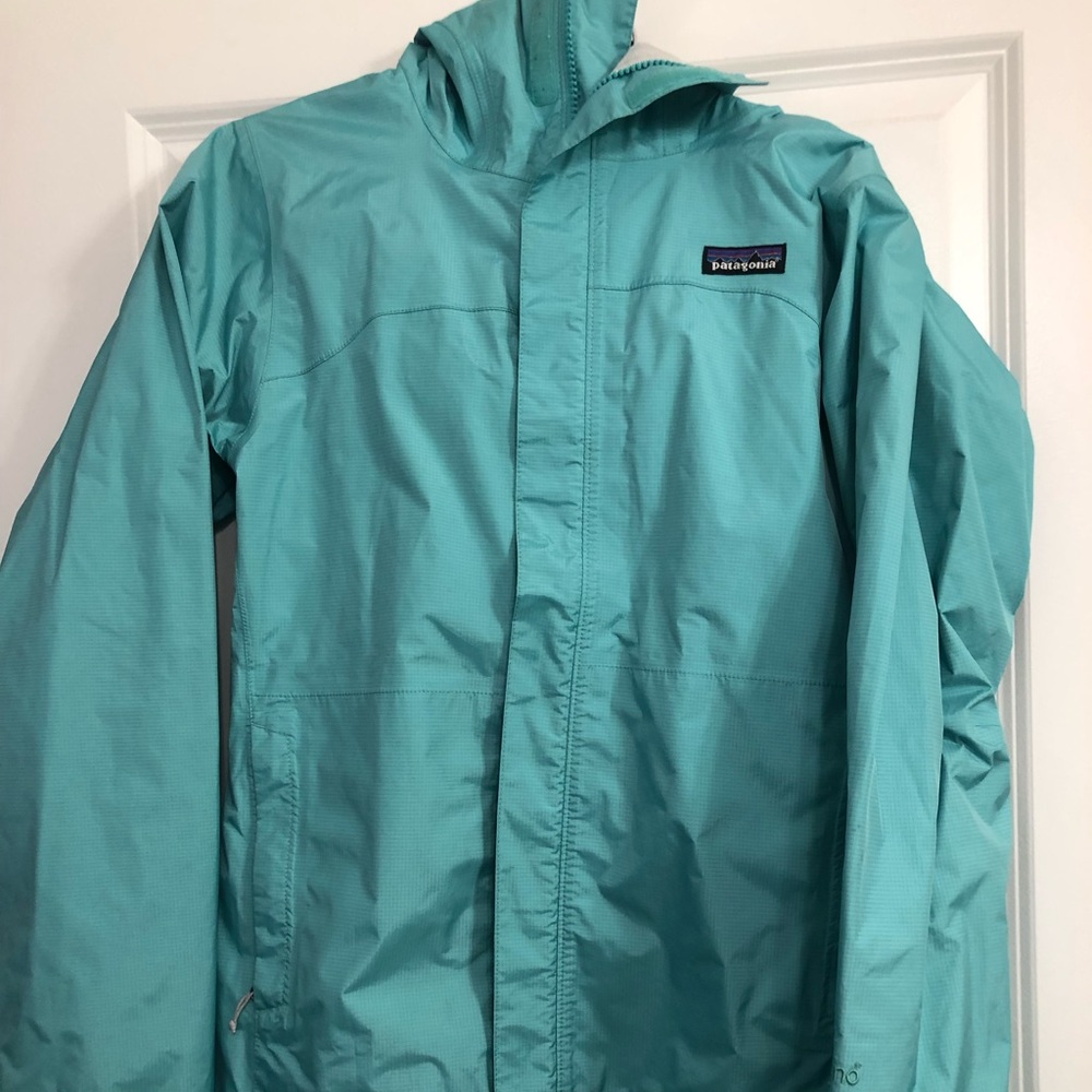 Patagonia Women’s Rain Jacket Size M